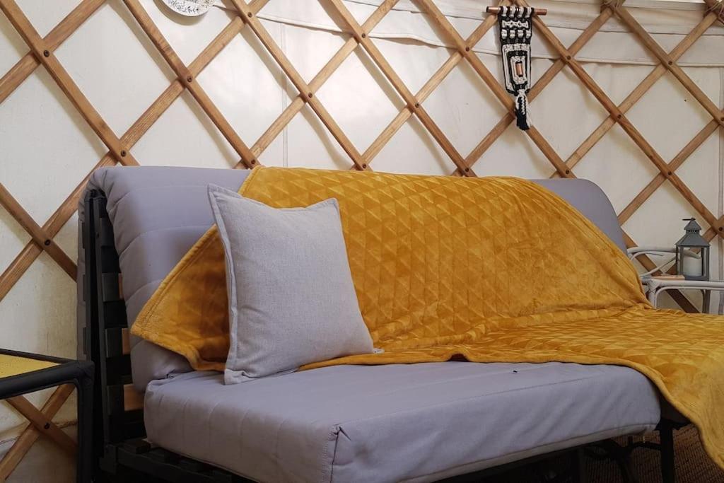 Bronfelen Yurt *